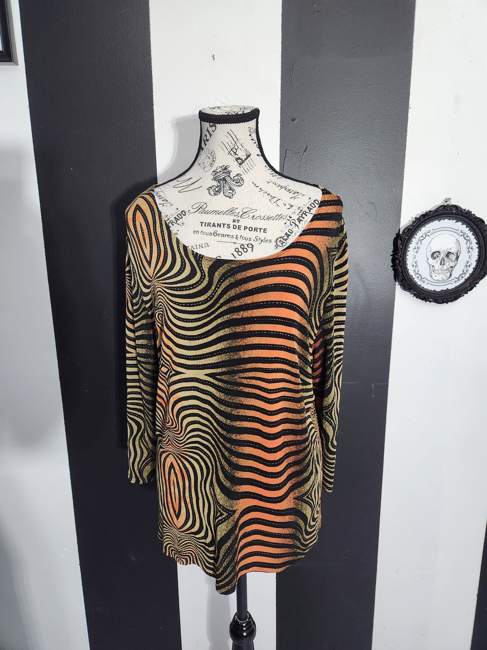 Whimsigoth Trippy Top
